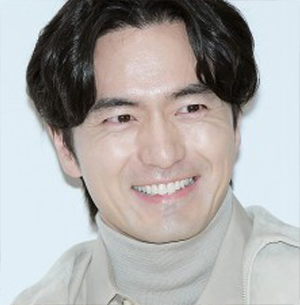이진욱